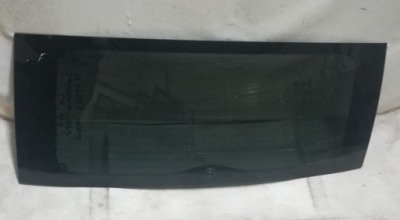 Скло задня do peugeot 1007 фото №1