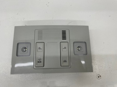 Освітлення лампа кабіни 2ga947105t vw skoda ідеальний стан фото №1