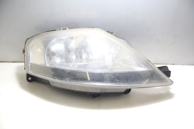 Лампа правая передняя citroen c3 i фото №1