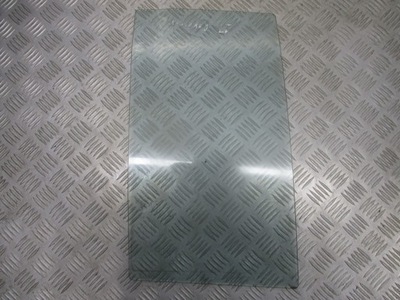 Скло бічна ліва задня двері opel monterey i m92 фото №1