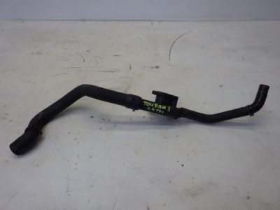 Wąż труба wody vw touran i 1.9 tdi 038121132d фото №1