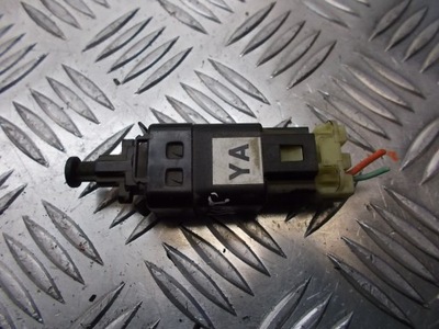 SENSOR DE LUZ LUZ DE FRENADO PIE CHEVROLET LACETTI  