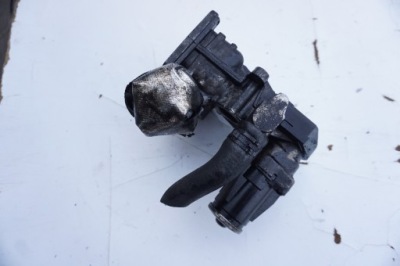 Клапан egr skoda superb ii 2 2.0 tdi фото №1