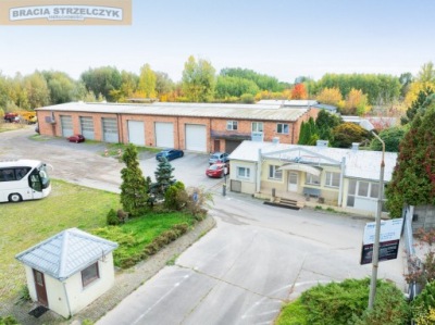 Magazyny i hale, Radom, 22086 m²