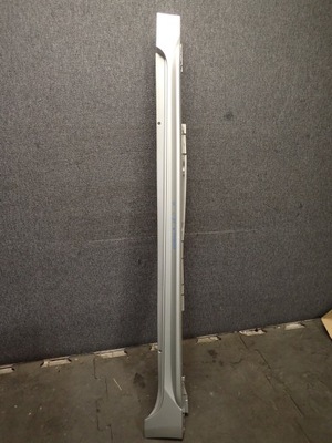 Порог молдинг порог правая toyota corolla 18- фото №1