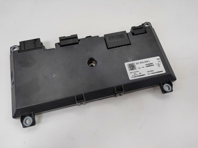 Модуль контроля аккумулятор 9j1915234l taycan 19^ фото №1