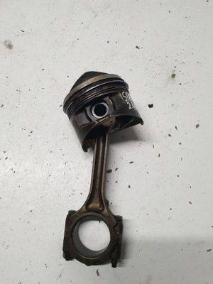 Поршень поршни mitsubishi space wagon 2.4 gdi фото №1