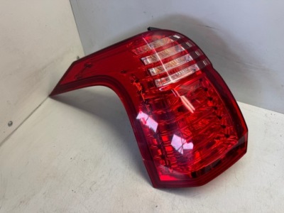 Peugeot 5008 i лампа левый задний  9672666580 фото №1