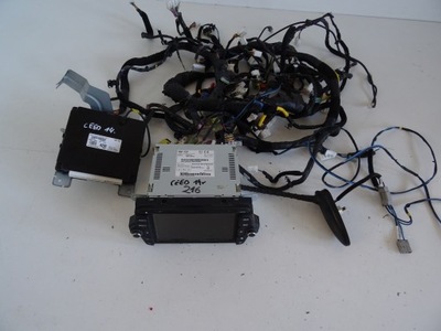 Kia ceed ii jd 2014rok радіопрогравач навігація антена gps 96560-a2000 фото №1