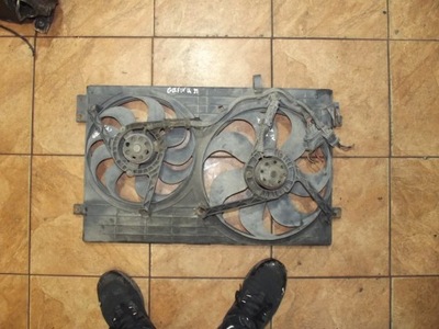 Golf iv 1.6b 99' hb вентилятор радіатора фото №1