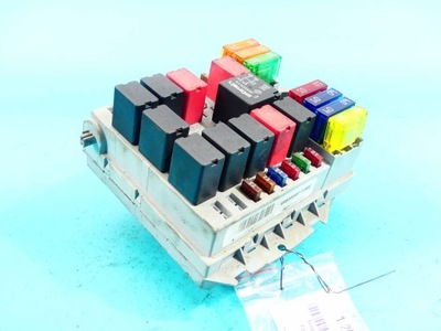 Коробка запобіжників fiat punto ii 46835597 фото №1