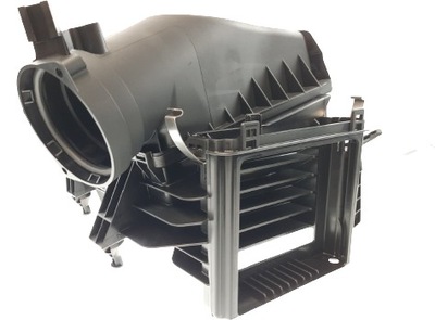 Корпус фільтра повітря mercedes a b cla gla фото №1