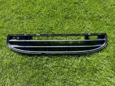 Mitsubishi space star ii 2 mirage iii 3 решітка середня бампера перед фото №1