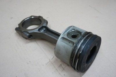 Land cruiser 120 поршень поршні шатун 3,0 d4d фото №1