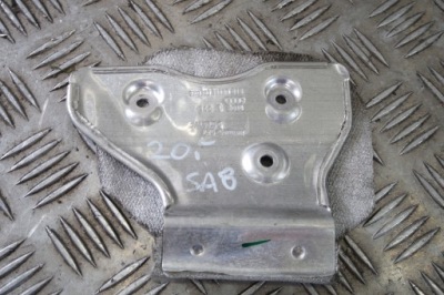 Захист теплова audi a4 8k 8k0199388bd фото №1