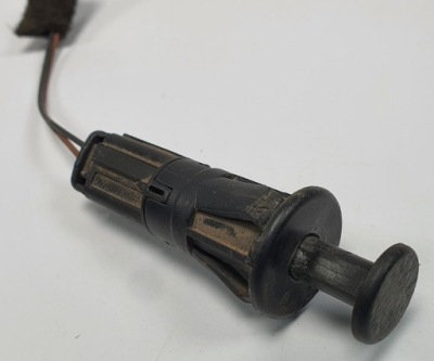 Датчик доводчик капота renault scenic 1 megane фото №1