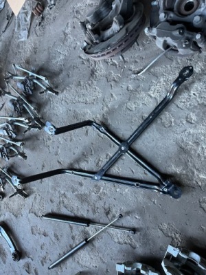 Кронштейн citroen berlingo peugeot partner iii lift 2015 rok колеса запасного фото №1