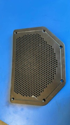 Заглушка накладка динамика перед bmw 3 e90 e91 фото №1