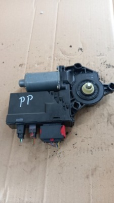 Моторчик стекло правый перед peugeot 307 2.0d 03r фото №1