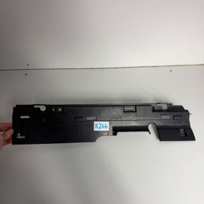 Молдинг поріг внутрішня права range rover оригінальний номер оригінал eox500081 фото №1