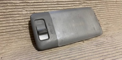 Ліхтар внутрішнє subaru forester sf 1997 фото №1