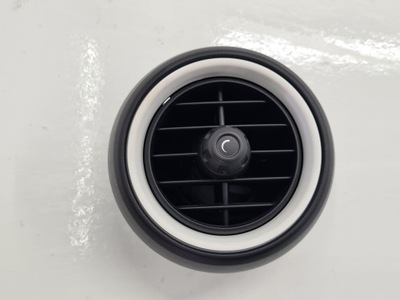 Mini f55 f56 решітка обдув середня 9262413 фото №1