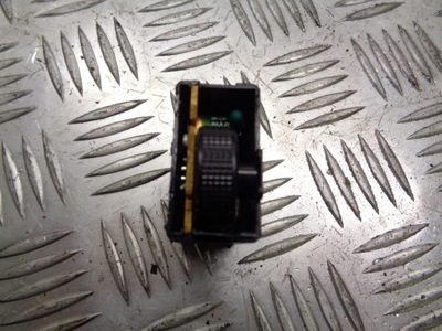 Кнопка переключатель toyota corolla verso фото №1