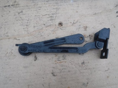 Volvo оригінальний номер 30674751 петля кришки борти фото №1