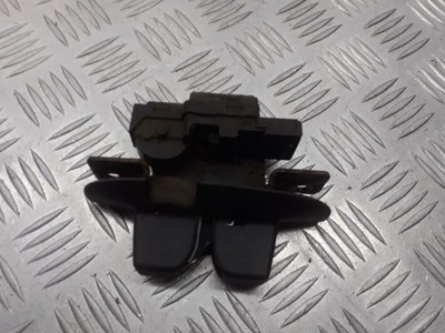 Замок крышки багажника renault scenic ii 8200947699 фото №1