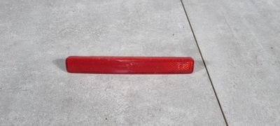 Відбивач бампер volkswagen оригінальний номер 7e0945105 фото №1