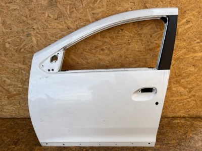 Dacia sandero ii 2 дверь левая передние перед фото №1