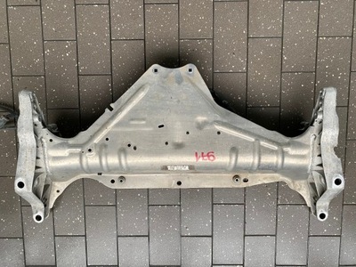 Підсилювач поперечина підрамник porsche 971 фото №1