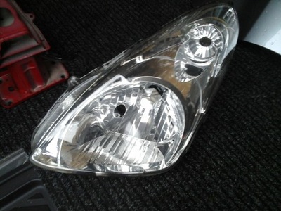 Nissan pixo лампа ліва перед europa фото №1