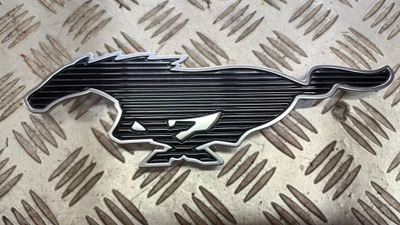 Эмблема перед ford mustang mach-e 20- фото №1