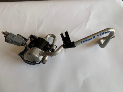 Toyota corolla verso 2.0 d4d шланг кондиціонера фото №1