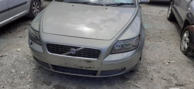 Капот кришка двигуна volvo s40 ii v50 471-46 фото №1