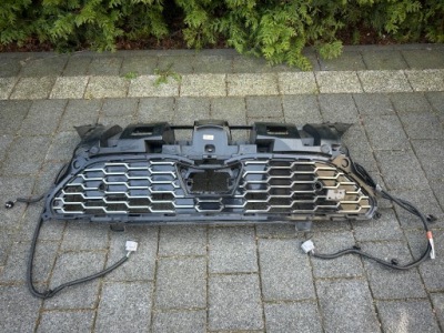 Решётка радиатора toyota yaris cross gr sport фото №1