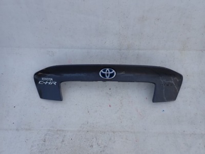 Toyota c-hr 16- молдинг накладка крышки багажника фото №1