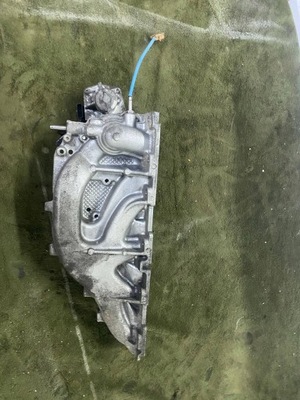 Дроссельная заслонка opel vivaro 43321523352 фото №1