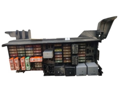 Коробка предохранителей mercedes ml w164 a1645400072 фото №1