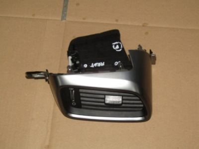 Kia sorento iii воздуховод решётка панели консоли правая 97490-c5000 фото №1