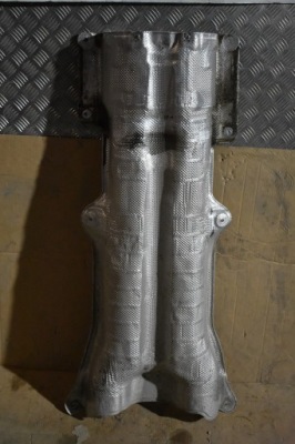 Idealna захист теплова bmw m8 f93 1 фото №1