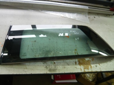 Скло кузовна ліва задня mini cooper r50 фото №1