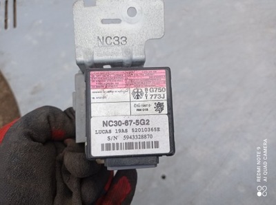 Модуль иммобилайзер mazda mx-5 nb nc30-67-5g2 фото №1