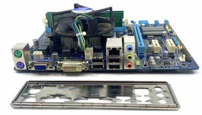 GIGABYTE GA-H61M-DS2 DVI + I5-2400 3,1GHz +4GB RAM