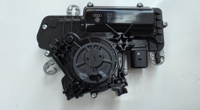 Двигатель доводчик крышки задний  vw audi skoda 5ta827887b фото №1