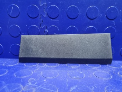 Защита заглушка стойка tesla model 3 оригинал 1086306-00-f фото №1