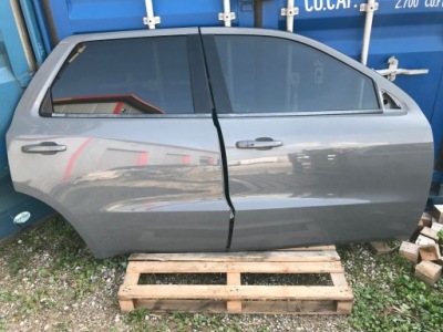 Dodge durango двері перед передні праве pdn 2022r фото №1