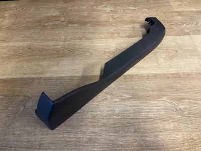 Молдинг накладка поріг права bmw e81 оригінальний номер bmw 60829010 фото №1