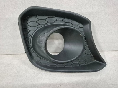 Suzuki swift sport 2018- 18 решітка рамка протитуманної фари фото №1